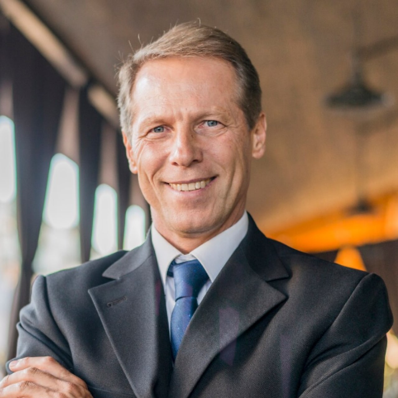 team-pic-1 team-pic-1